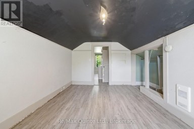 8 DUNBAR STREET Belleville (Belleville Ward) Ontario photo 30