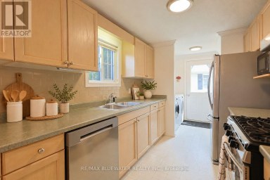 288 CONCORD DRIVE South Huron (Stephen) Ontario photo 13