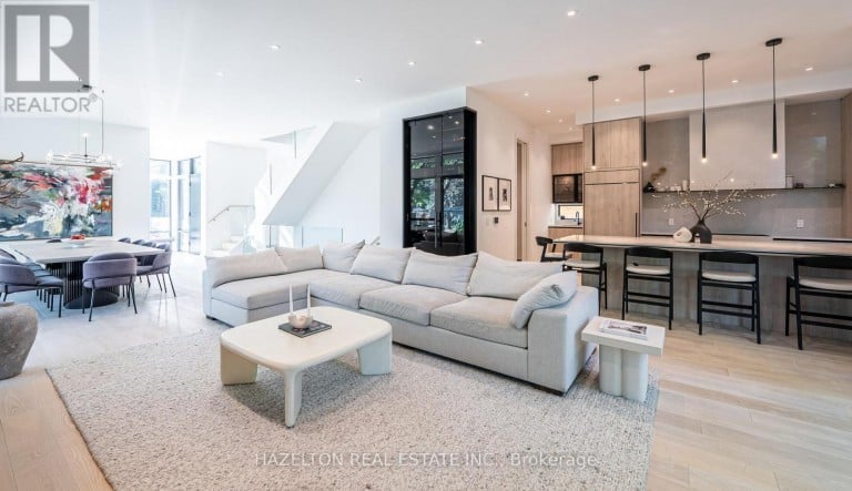 30 HARLEY AVENUE, Toronto (Bedford Park-Nortown), Ontario, M5M2R5
