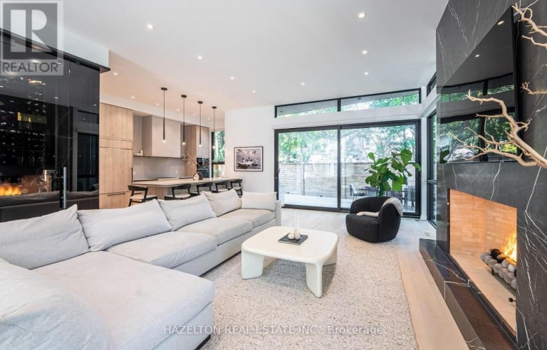 30 HARLEY AVENUE, Toronto (Bedford Park-Nortown), Ontario, M5M2R5