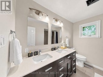 43 TOPHAM CRESCENT Richmond Hill (Westbrook) Ontario photo 34