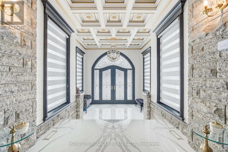 56 ORICO COURT, Vaughan (Kleinburg), Ontario, L4H3N5