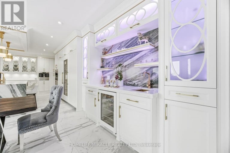 56 ORICO COURT, Vaughan (Kleinburg), Ontario, L4H3N5