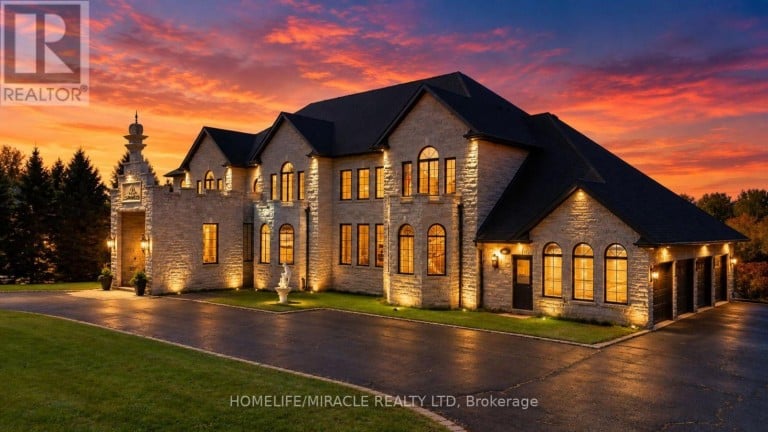 56 ORICO COURT, Vaughan (Kleinburg), Ontario, L4H3N5