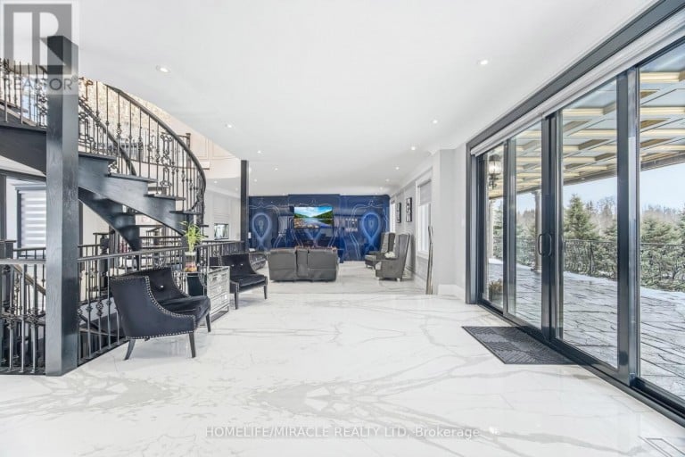56 ORICO COURT, Vaughan (Kleinburg), Ontario, L4H3N5