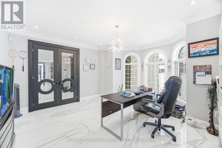 56 ORICO COURT, Vaughan (Kleinburg), Ontario, L4H3N5