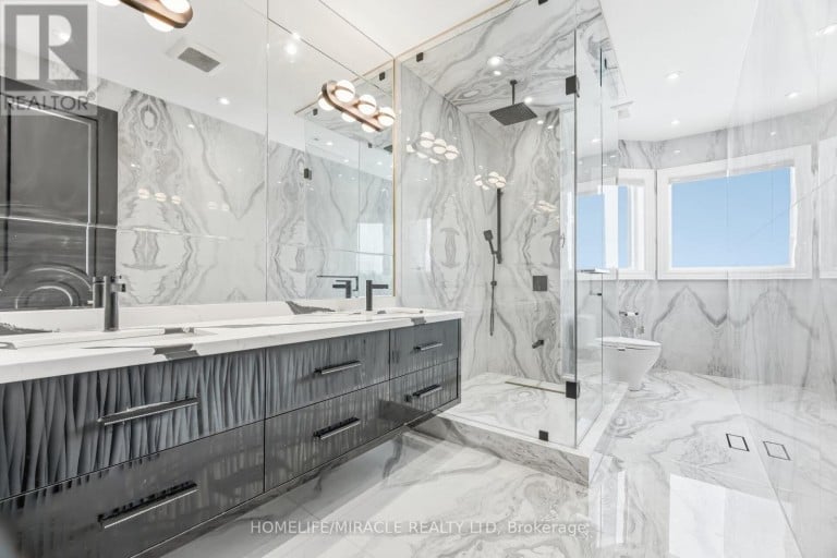 56 ORICO COURT, Vaughan (Kleinburg), Ontario, L4H3N5