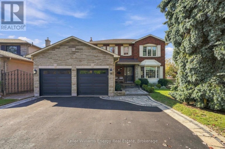 250 GLEN HILL DRIVE, Whitby (Blue Grass Meadows), Ontario, L1N7J8