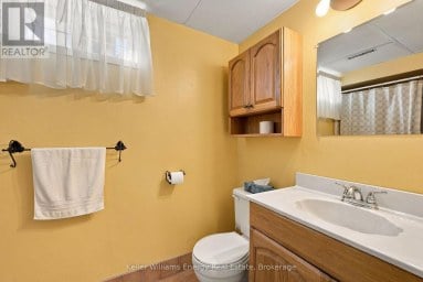250 GLEN HILL DRIVE Whitby (Blue Grass Meadows) Ontario photo 36