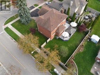 250 GLEN HILL DRIVE Whitby (Blue Grass Meadows) Ontario photo 43