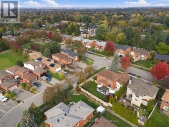 250 GLEN HILL DRIVE Whitby (Blue Grass Meadows) Ontario photo 47