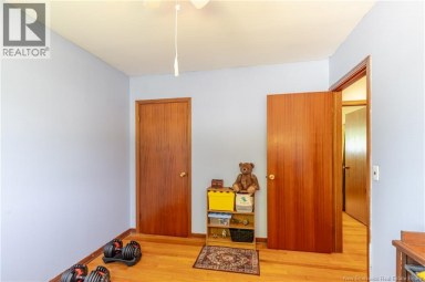 577 Maple Street Fredericton New Brunswick photo 17