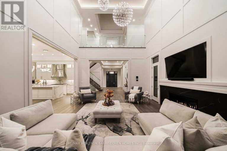 106 DAVIDSON DRIVE, Vaughan (Islington Woods), Ontario, L4L1M4