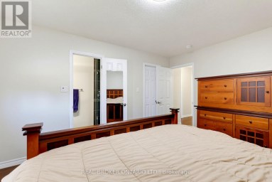 96 MUNRO CRESCENT Uxbridge Ontario photo 18
