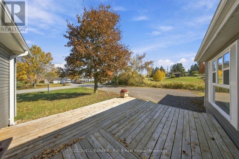 34 HELEN CRESCENT, Kawartha Lakes (Mariposa), Ontario, K0M2C0