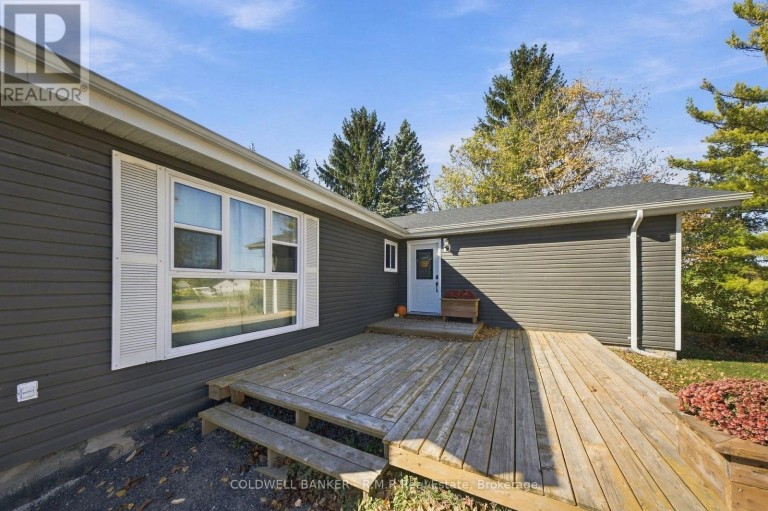 34 HELEN CRESCENT, Kawartha Lakes (Mariposa), Ontario, K0M2C0