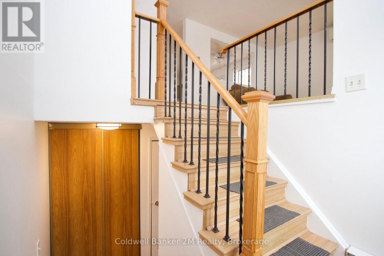 673 ATTERSLEY DRIVE, Oshawa (Pinecrest), Ontario, L1K1P9