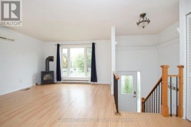 673 ATTERSLEY DRIVE Oshawa (Pinecrest) Ontario photo 4