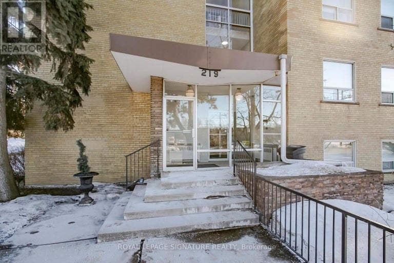 305 - 219 WILSON AVENUE, Toronto (Bedford Park-Nortown), Ontario, M5M3B2