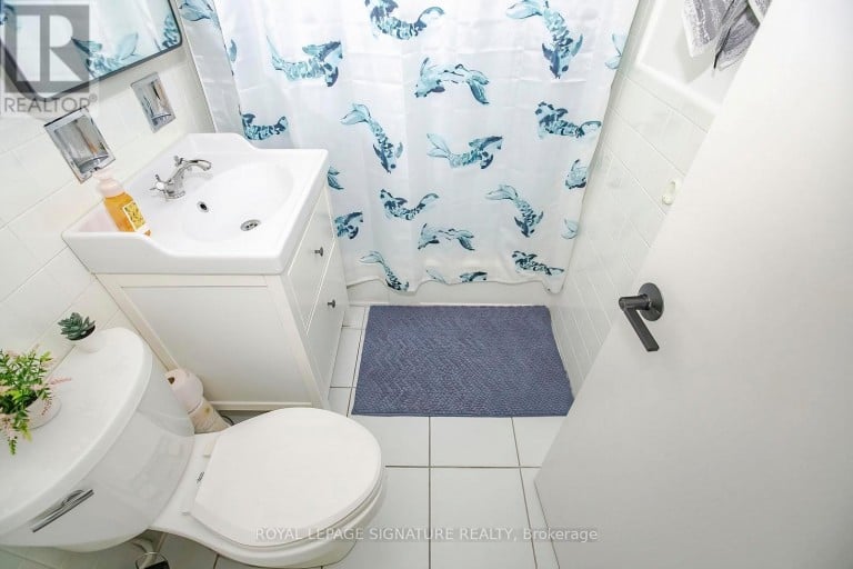 305 - 219 WILSON AVENUE, Toronto (Bedford Park-Nortown), Ontario, M5M3B2