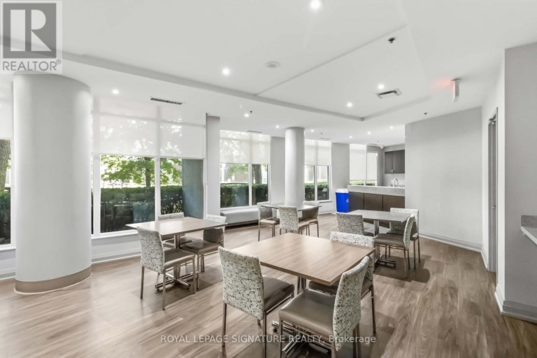 225 - 231 FORT YORK BOULEVARD, Toronto (Niagara), Ontario, M5V1B2