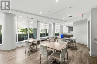 225 - 231 FORT YORK BOULEVARD Toronto (Niagara) Ontario photo 18