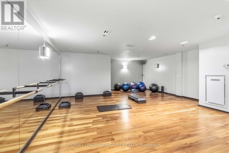 225 - 231 FORT YORK BOULEVARD, Toronto (Niagara), Ontario, M5V1B2