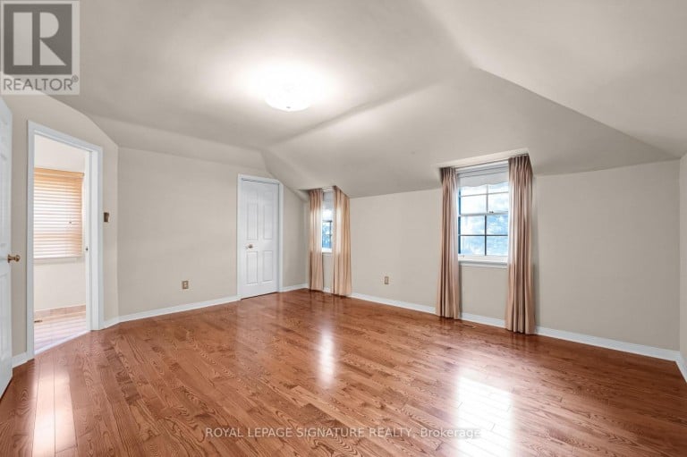 54 AMBROSE ROAD, Toronto (Bayview Village), Ontario, M2K2W9