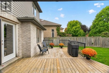 121 TANOAK DRIVE London North (North E) Ontario photo 42