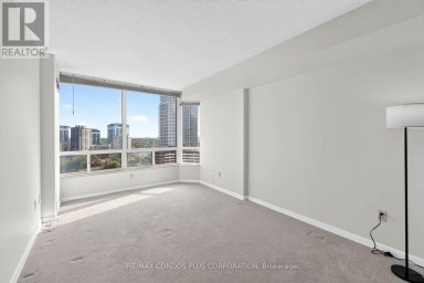 2009 - 1300 ISLINGTON AVENUE Toronto (Islington-City Centre West) Ontario photo 15