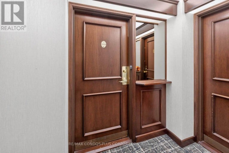 2009 - 1300 ISLINGTON AVENUE, Toronto (Islington-City Centre West), Ontario, M9A5C4