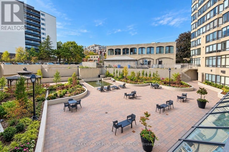 2009 - 1300 ISLINGTON AVENUE, Toronto (Islington-City Centre West), Ontario, M9A5C4