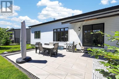 126 TEKIAH ROAD Blue Mountains Ontario photo 40