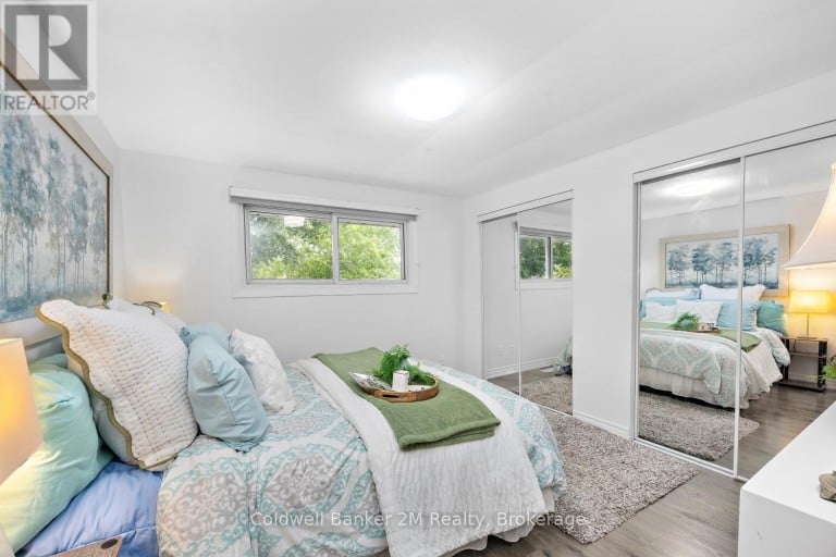 152 TAUNTON ROAD W, Oshawa (Samac), Ontario, L1G3T3