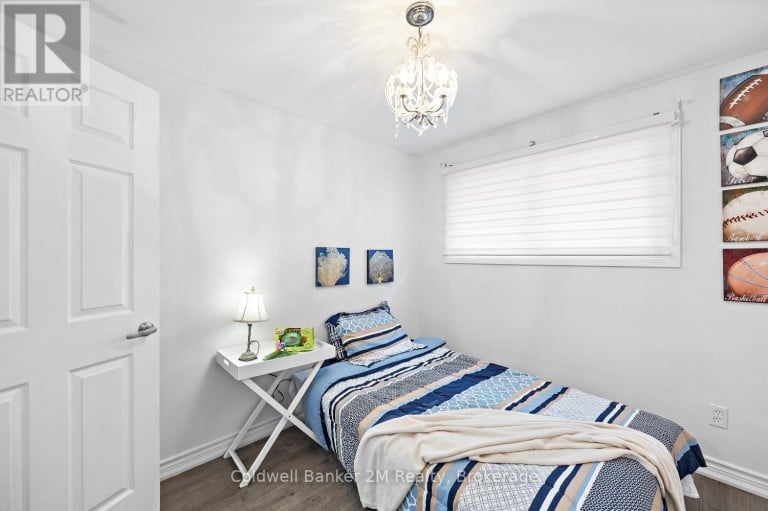 152 TAUNTON ROAD W, Oshawa (Samac), Ontario, L1G3T3
