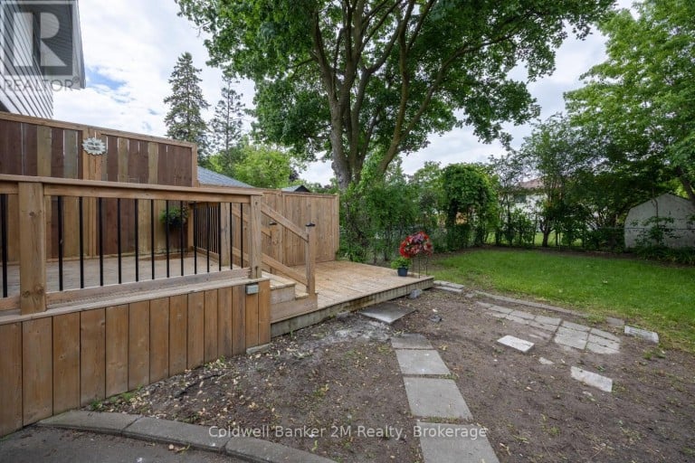 152 TAUNTON ROAD W, Oshawa (Samac), Ontario, L1G3T3