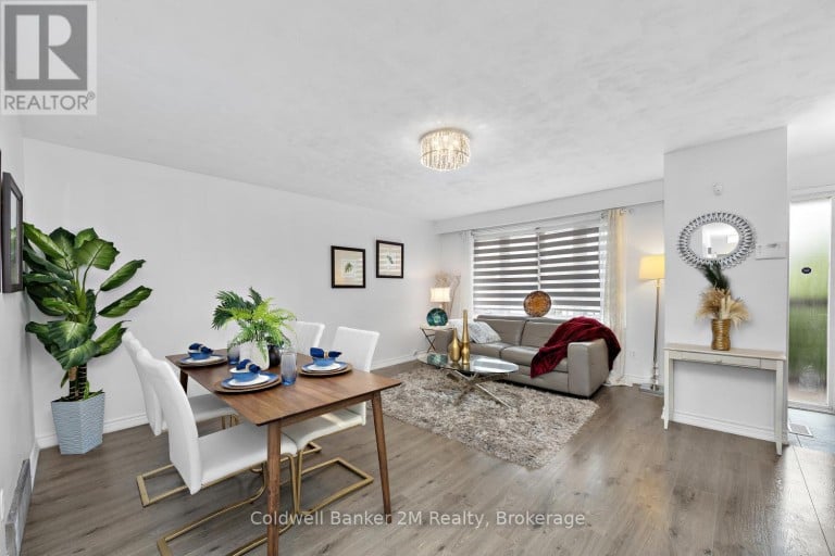 152 TAUNTON ROAD W, Oshawa (Samac), Ontario, L1G3T3