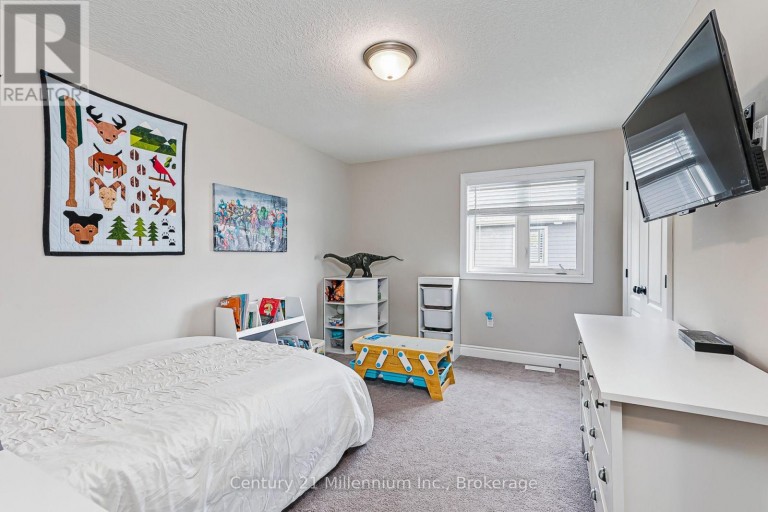 13 GILPIN CRESCENT, Collingwood, Ontario, L9Y0Z2