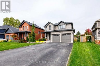 13 GILPIN CRESCENT Collingwood Ontario photo 3