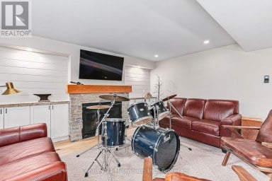 13 GILPIN CRESCENT Collingwood Ontario photo 32