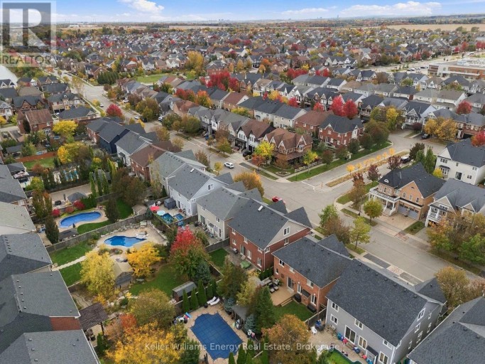 229 MONTGOMERY AVENUE, Whitby (Brooklin), Ontario, L1M0B6