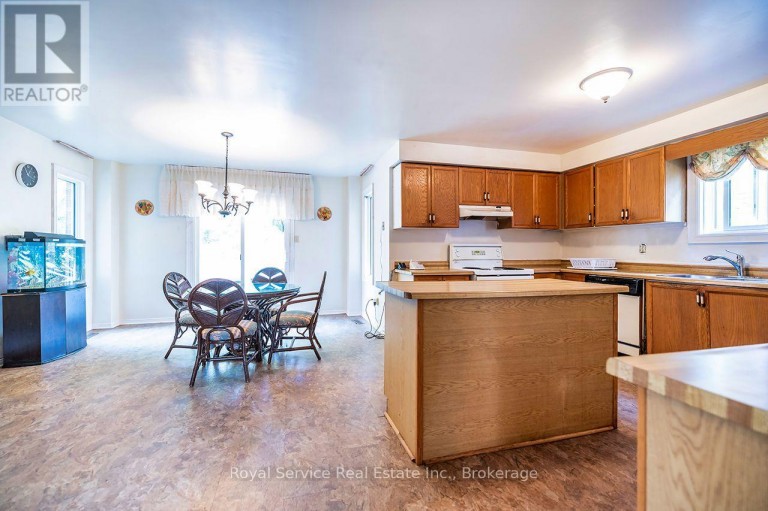 516 PALMTREE CRESCENT, Oshawa (Eastdale), Ontario, L1K2H2