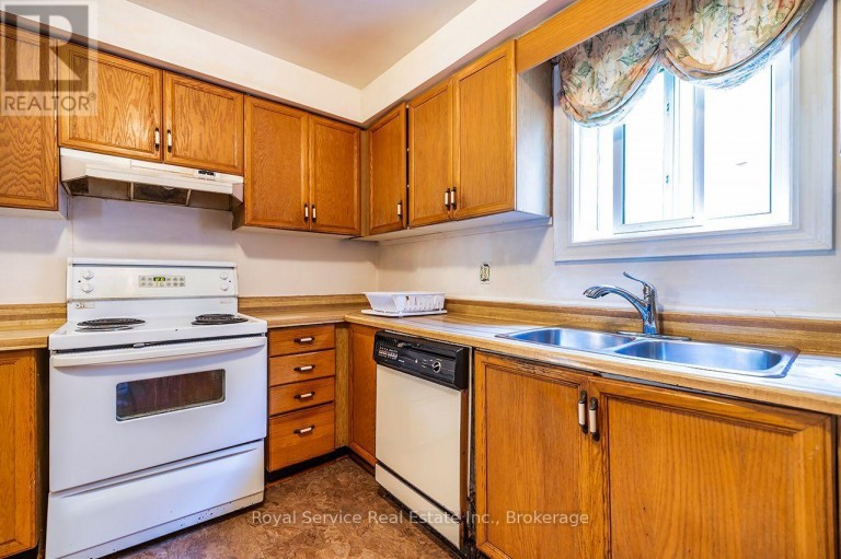 516 PALMTREE CRESCENT, Oshawa (Eastdale), Ontario, L1K2H2