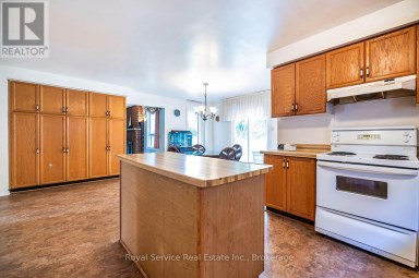 516 PALMTREE CRESCENT Oshawa (Eastdale) Ontario photo 15