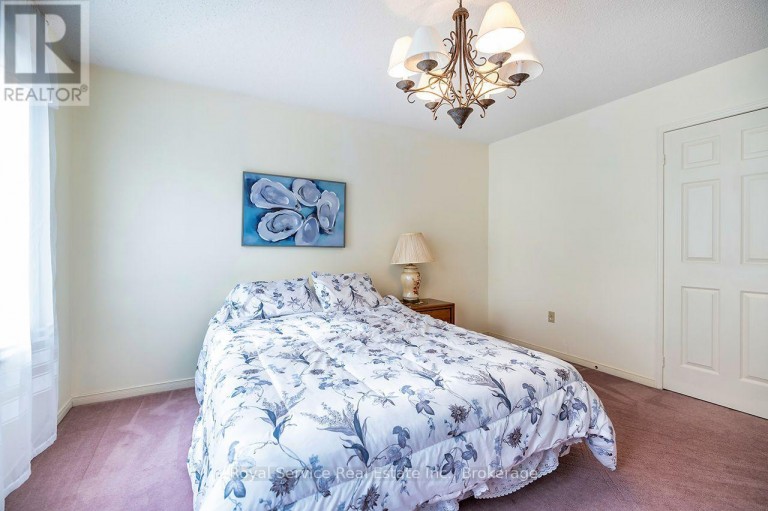 516 PALMTREE CRESCENT, Oshawa (Eastdale), Ontario, L1K2H2