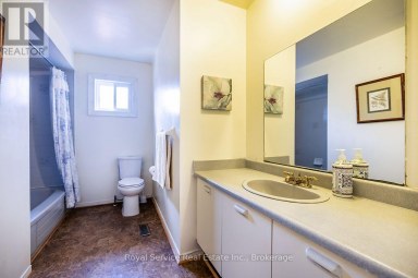 516 PALMTREE CRESCENT Oshawa (Eastdale) Ontario photo 38