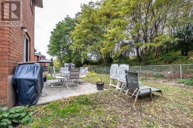 516 PALMTREE CRESCENT Oshawa (Eastdale) Ontario photo 39