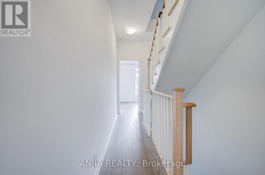 80B TISDALE AVENUE Toronto (Victoria Village) Ontario photo 25
