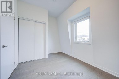 80B TISDALE AVENUE Toronto (Victoria Village) Ontario photo 35