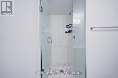 80B TISDALE AVENUE Toronto (Victoria Village) Ontario photo 39